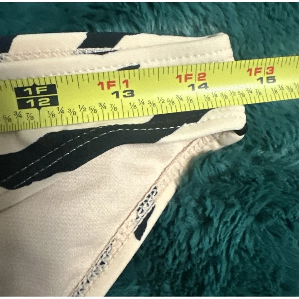 Cabana‎ del Sol Women Size Medium Zebra Stripe Bikini Bottom